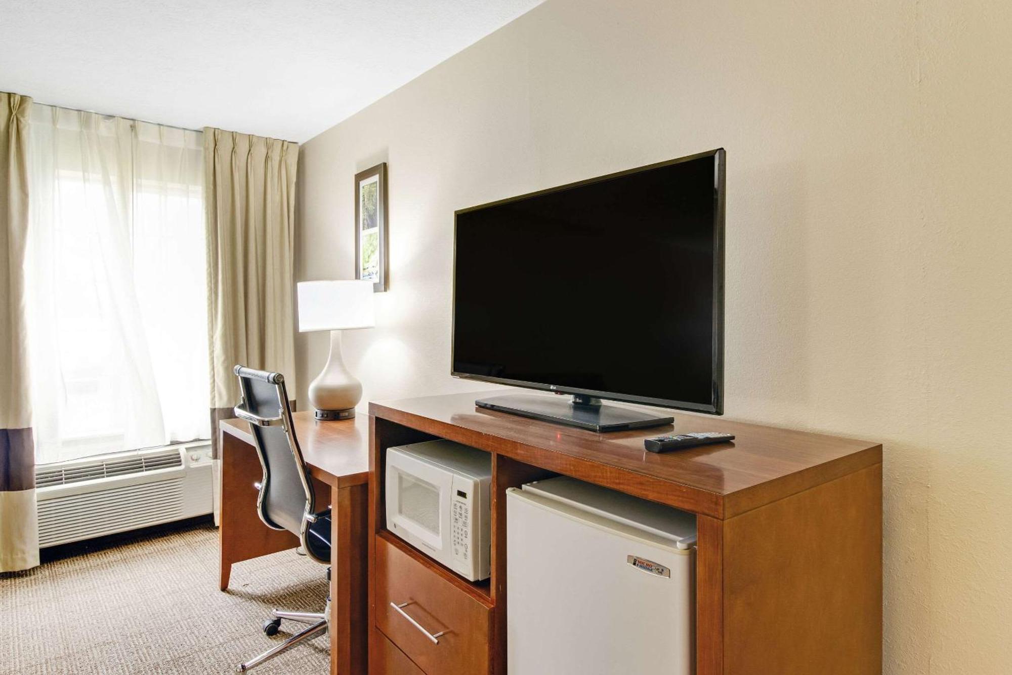 Comfort Inn Henderson Extérieur photo